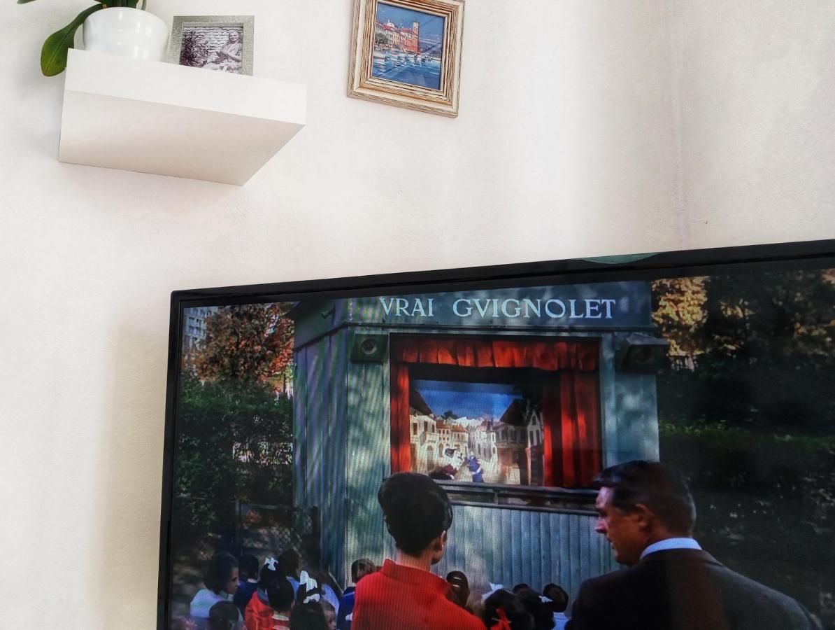 Kristi Apartment 2 Min To Sea Netflix & Espresso Station Sarandë Exterior foto