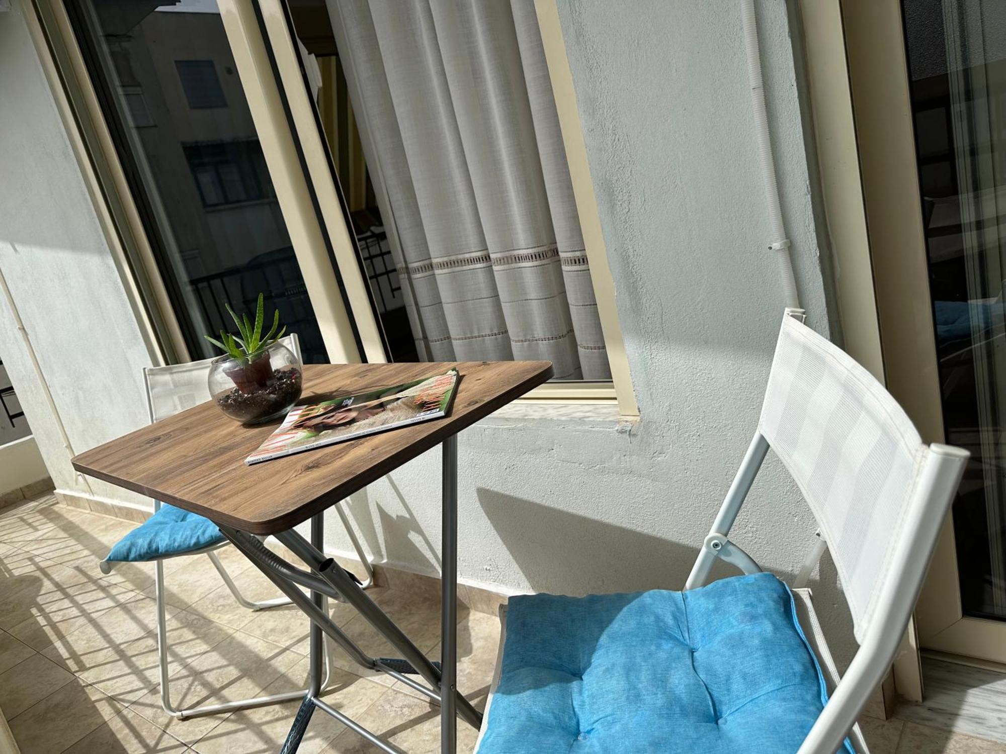 Kristi Apartment 2 Min To Sea Netflix & Espresso Station Sarandë Exterior foto